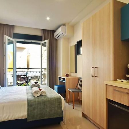 City Pearl Dntwn Apts Ираклио Екстериор снимка
