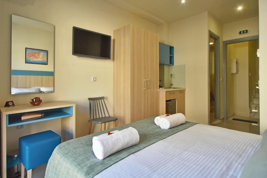 City Pearl Dntwn Apts Ираклио Екстериор снимка