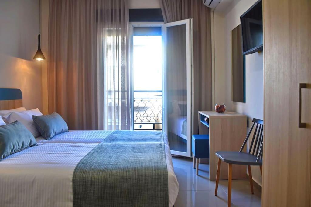 City Pearl Dntwn Apts Ираклио Екстериор снимка