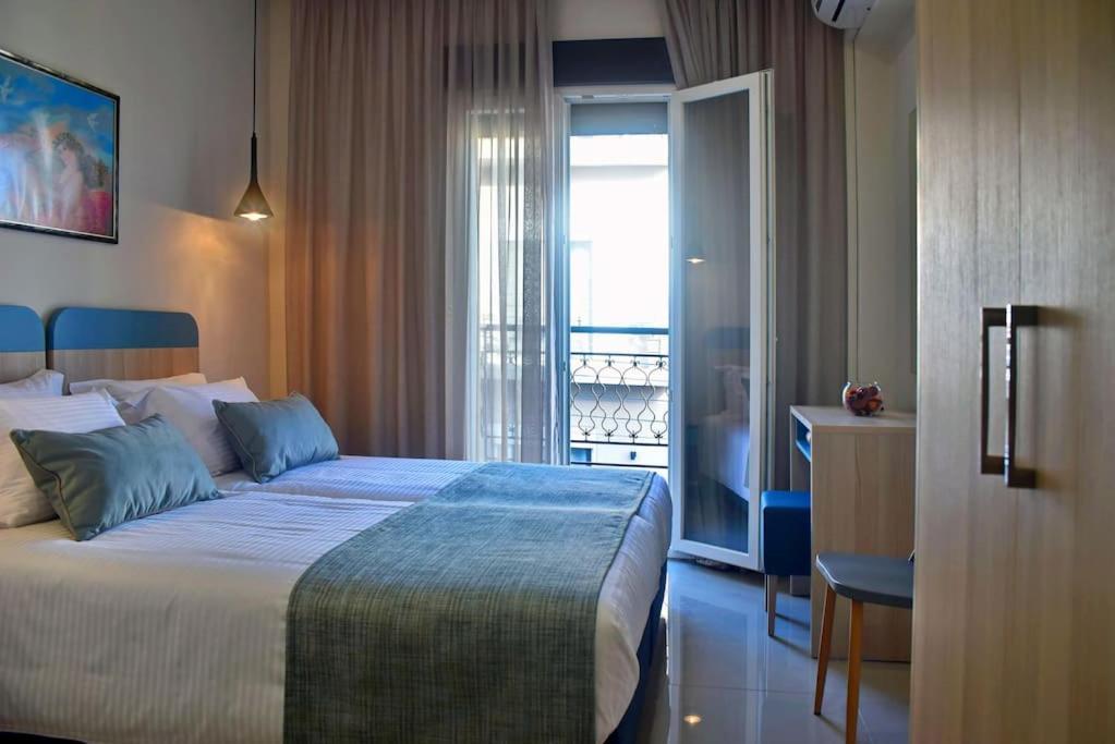 City Pearl Dntwn Apts Ираклио Екстериор снимка